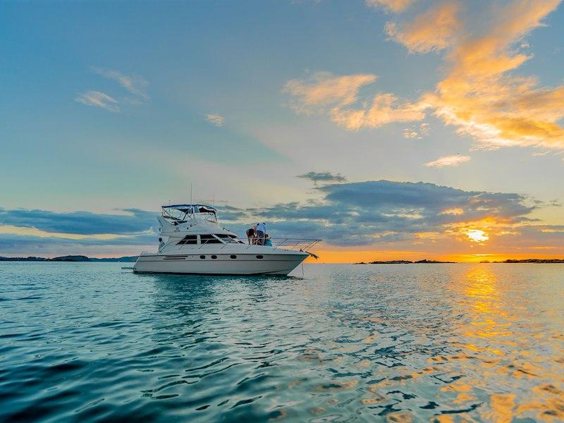 Endeavor Yacht